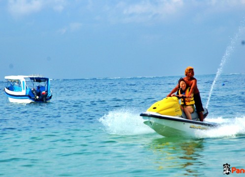 ジェットスキー